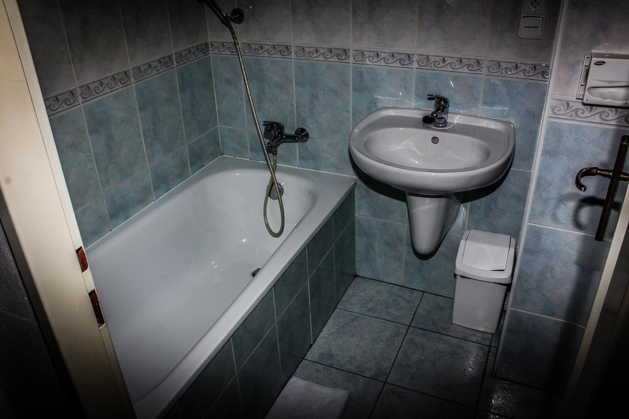 Hotel Morava Uherské Hradiště Dış mekan fotoğraf